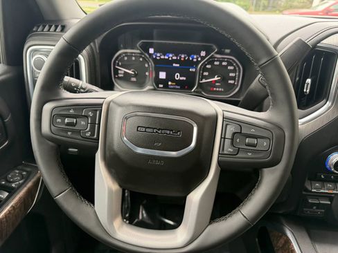 Used 2019 GMC Sierra 1500 Denali w/ Denali Ultimate Package AWD/4WD image 25