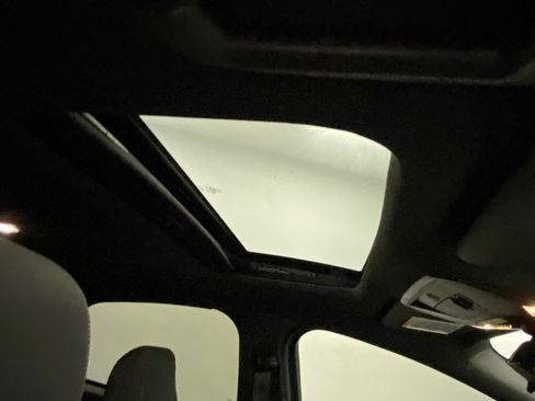 Used 2016 Ford Focus ST FWD image 24