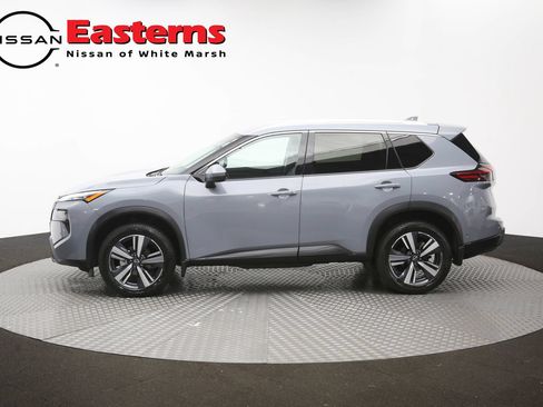 Used 2024 Nissan Rogue SL AWD/4WD image 59