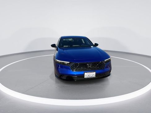 Used 2023 Honda Accord Sport image 5