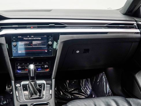 Used 2023 Volkswagen Arteon SEL image 16