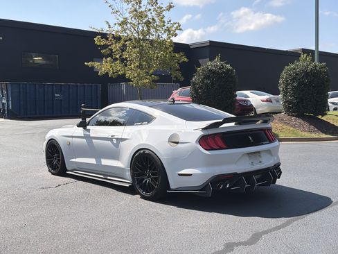 Used 2021 Ford Mustang GT w/ Equipment Group 301A RWD image 12