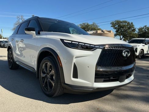 Certified 2026 INFINITI QX60 Autograph w/ Autograph Tech Package image 3