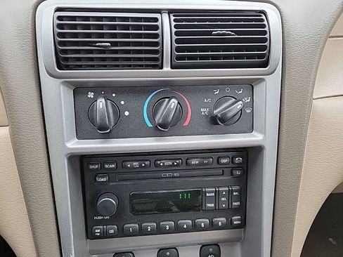 Used 2003 Ford Mustang GT image 13