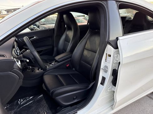 Used 2016 Mercedes-Benz CLA 250 image 12