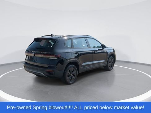 Used 2025 Volkswagen Taos S FWD image 8
