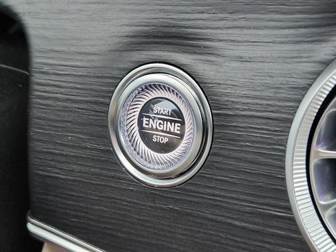 Used 2024 Mercedes-Benz AMG GT 43 image 20