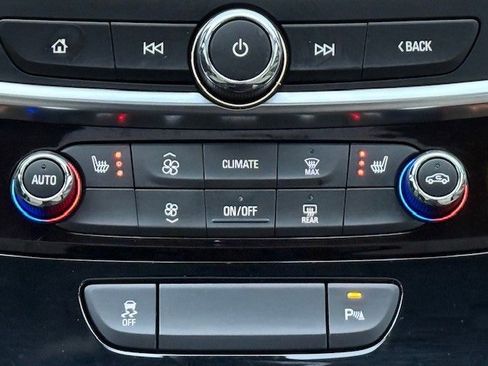 Used 2019 Buick LaCrosse Essence w/ Sun and Shade Package image 20