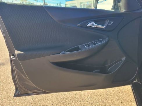 Used 2023 Chevrolet Malibu LT image 18