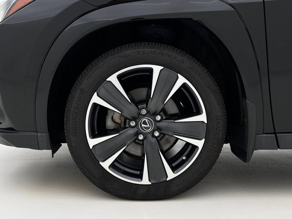 Used 2023 Lexus UX 250h AWD w/ Premium Package image 26