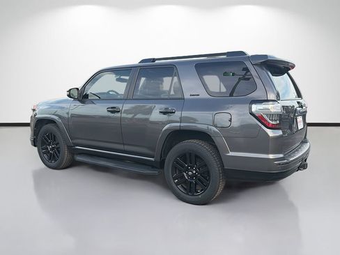 Used 2019 Toyota 4Runner Limited AWD/4WD image 5