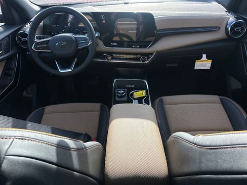 New 2026 Chevrolet Equinox ACTIV w/ Convenience Package III image 16