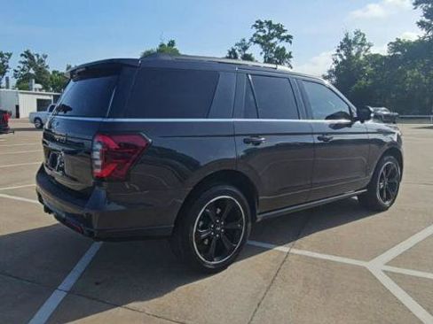 Used 2024 Ford Expedition Limited RWD image 8