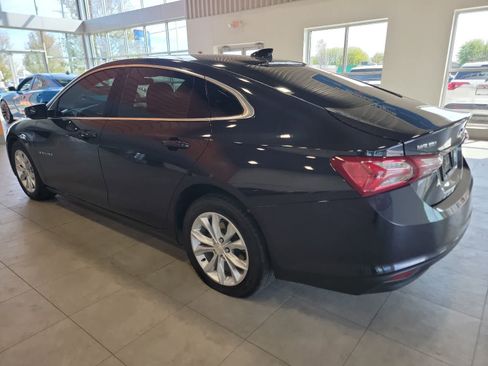 Used 2022 Chevrolet Malibu LT FWD image 9