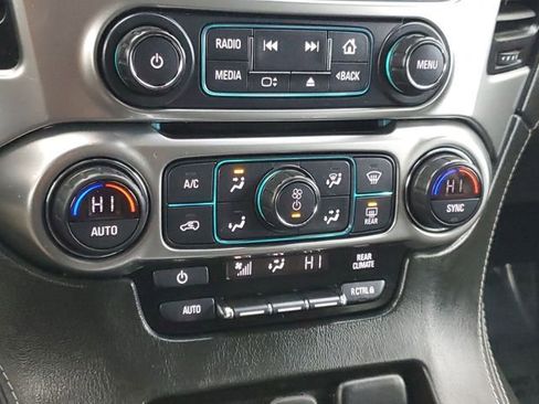 Used 2019 Chevrolet Tahoe LS w/ All-Season Package image 27