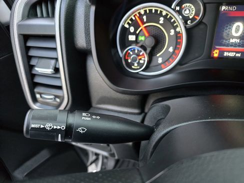 Used 2021 RAM 3500 Tradesman image 19