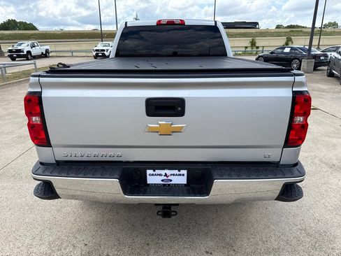 Used 2018 Chevrolet Silverado 1500 LT RWD image 9