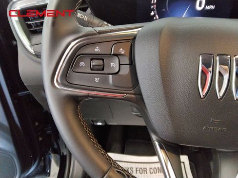 Used 2025 Buick Encore GX Preferred image 12