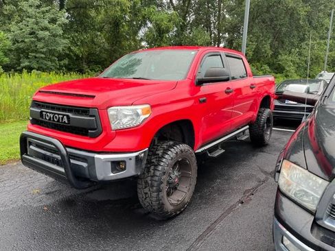 Used 2016 Toyota Tundra SR5 w/ TRD Off Road Package AWD/4WD image 2