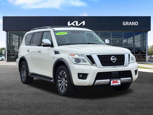 Used 2018 Nissan Armada SL w/ Premium Package AWD/4WD image 3