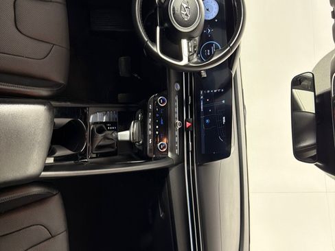 Used 2023 Hyundai Elantra Limited FWD image 25