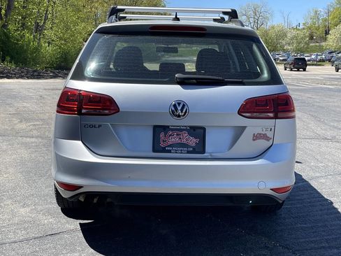 Used 2015 Volkswagen Golf S FWD image 5