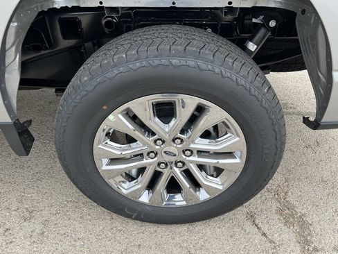 New 2025 Ford F150 Lariat w/ Equipment Group 501A Mid image 5