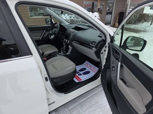 Used 2017 Subaru Forester 2.5i Limited w/ Protection Package #2 image 13