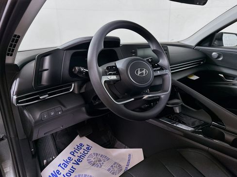 New 2026 Hyundai Elantra Blue FWD image 9