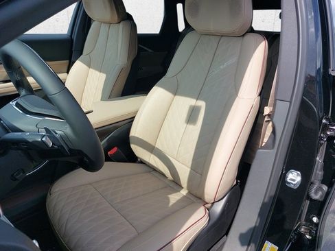 New 2026 Cadillac Lyriq V w/ LPO, Floor Liner Package image 15