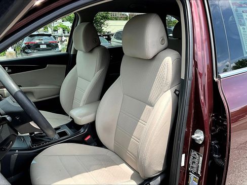 Used 2017 Kia Sorento LX image 23