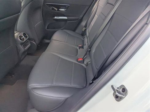 Used 2026 Mercedes-Benz GLC 300 GLC 300 image 13