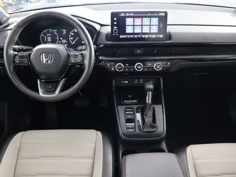 Used 2025 Honda CR-V Sport Touring image 2
