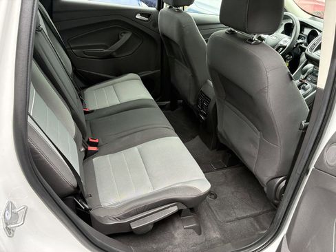 Used 2014 Ford Escape SE w/ Equipment Group 201A AWD/4WD image 17