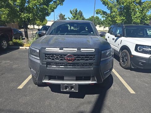 Used 2026 Nissan Frontier PRO-4X AWD/4WD image 1