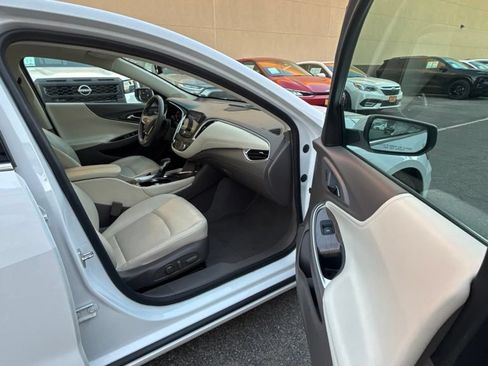 Used 2024 Chevrolet Malibu LT FWD image 21