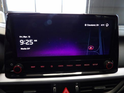 Used 2023 Kia Forte GT-Line image 33