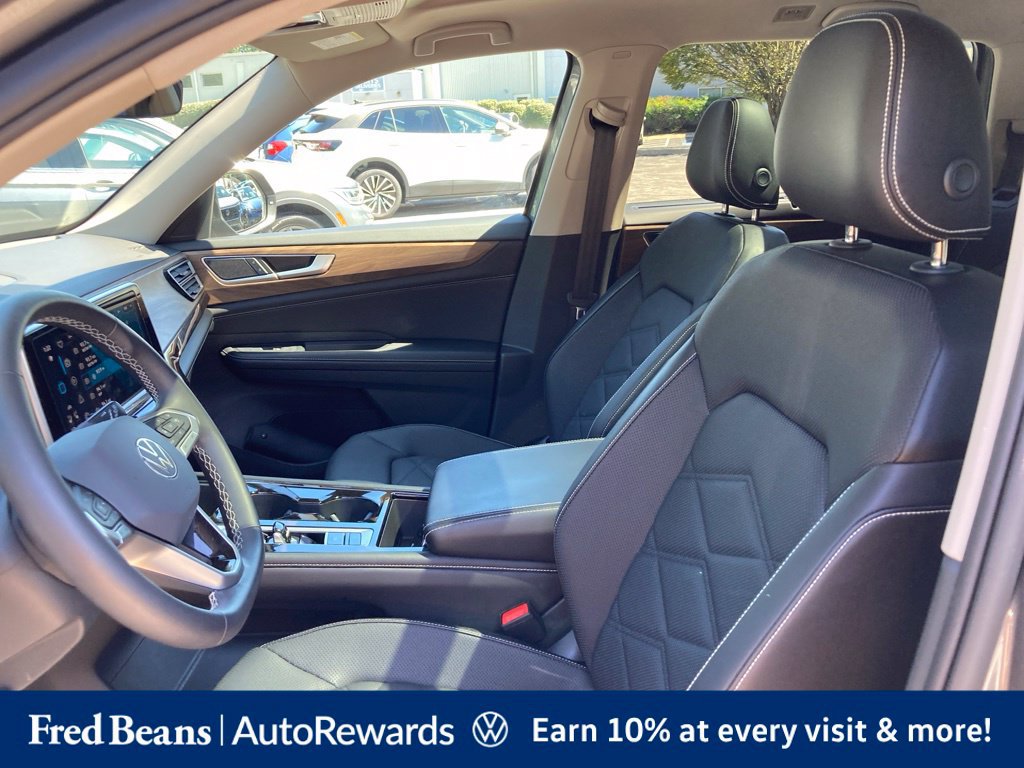 Certified 2024 Volkswagen Atlas SE AWD/4WD image 18