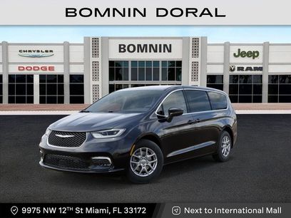 New 2026 Chrysler Pacifica Select