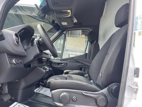 New 2026 Mercedes-Benz Sprinter 2500 image 7