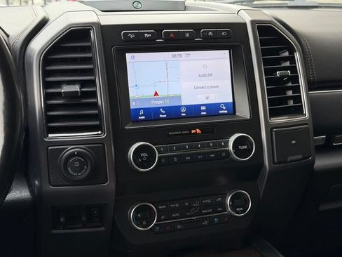 Used 2021 Ford Expedition Platinum AWD/4WD image 13