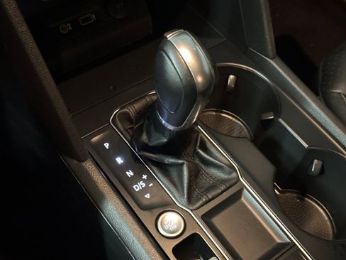 Used 2018 Volkswagen Atlas SE image 21