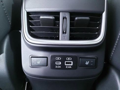 New 2025 Subaru Outback Limited image 7