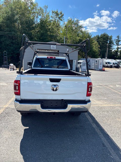 Used 2024 RAM 2500 Tradesman w/ Chrome Appearance Group AWD/4WD image 6