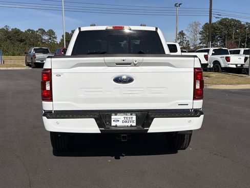 Certified 2022 Ford F150 XLT w/ Equipment Group 302A High image 23