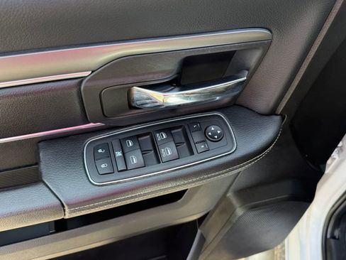 Used 2023 RAM 1500 Classic Warlock AWD/4WD image 18