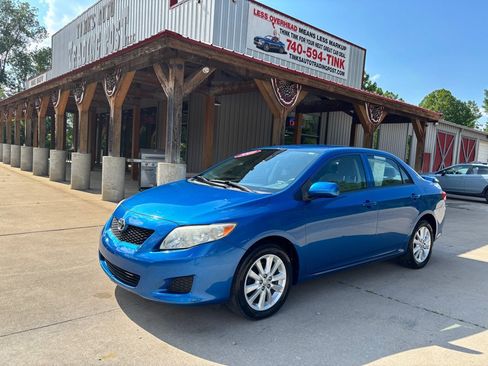 Used 2009 Toyota Corolla LE w/ All Weather Guard Pkg FWD image 1