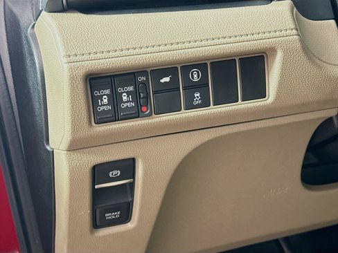 Used 2022 Honda Odyssey EX-L image 14