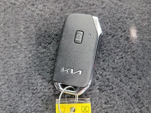 Used 2022 Kia Telluride SX w/ Nightfall Edition Package AWD/4WD image 28
