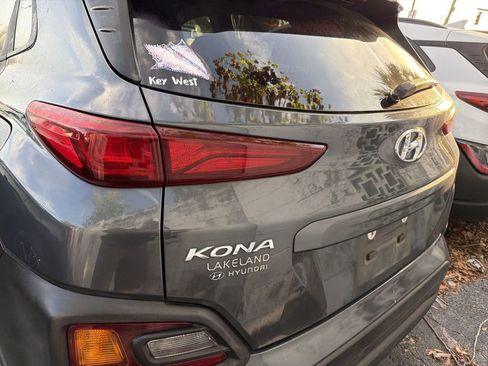 Used 2018 Hyundai Kona SEL image 8